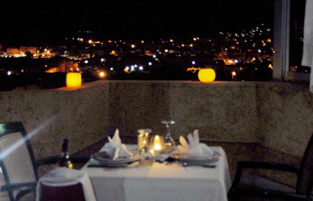 Hotel Continental Khenifra Εξωτερικό φωτογραφία