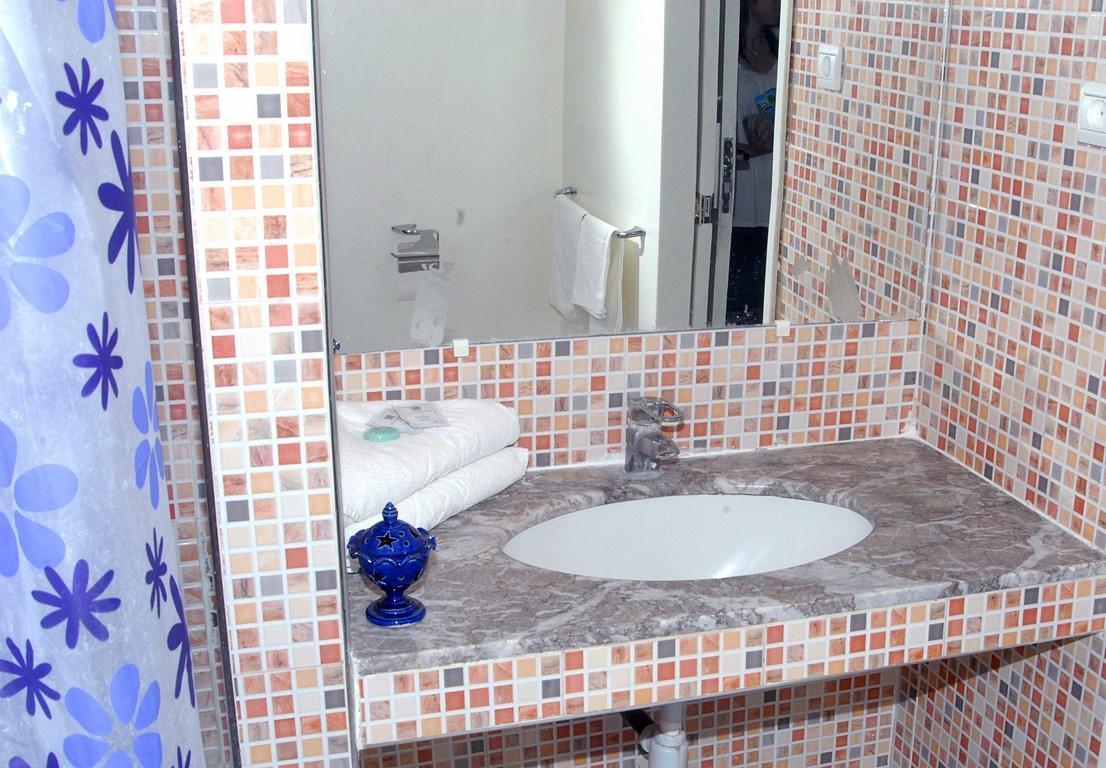 Hotel Continental Khenifra Εξωτερικό φωτογραφία