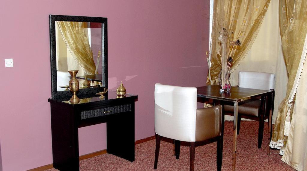 Hotel Continental Khenifra Εξωτερικό φωτογραφία